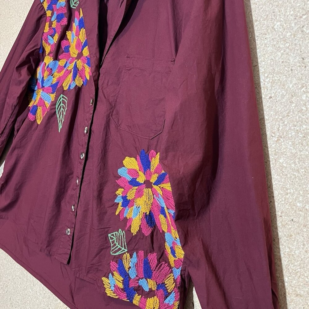 Anthropologie Maeve Embroidered Button Down Size 0 Cotton Floral Boho Purple - Picture 11 of 15
